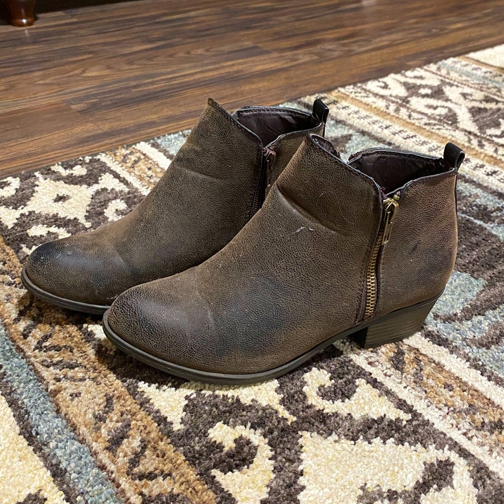 Pierre Dumas booties